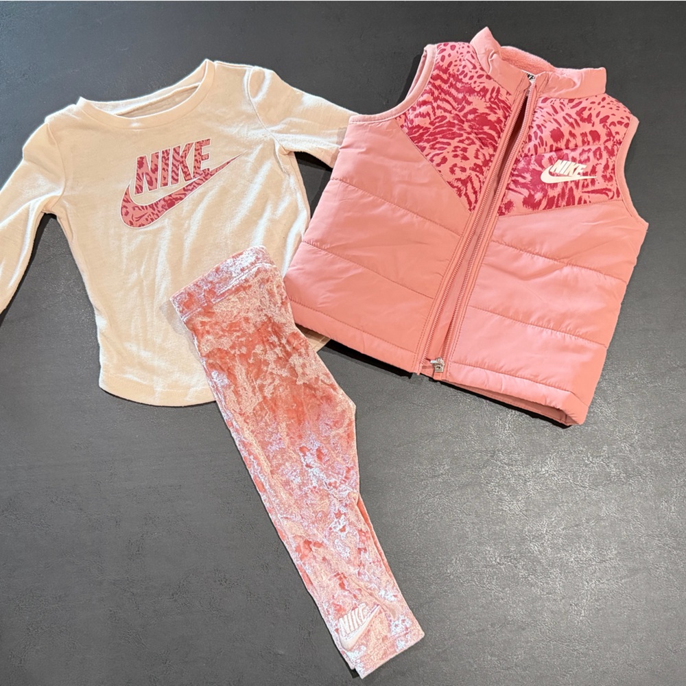 12m Girls Nike 3pc Set